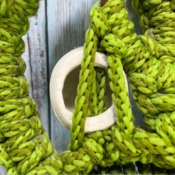 King Kroker the Frog Macrame Towel Holder Vintage 1977 Wall Hanging Boho - Picture 6 of 10